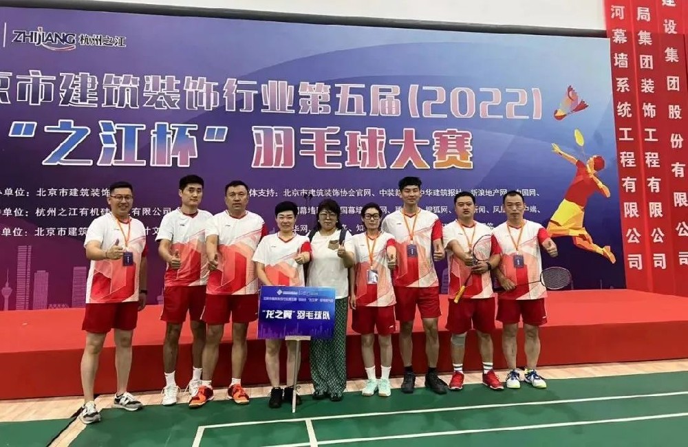 我們?cè)诔砷L(zhǎng)，我們?cè)谶M(jìn)步......